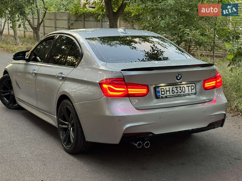 Седан BMW 3 Series 2015 в Одессе