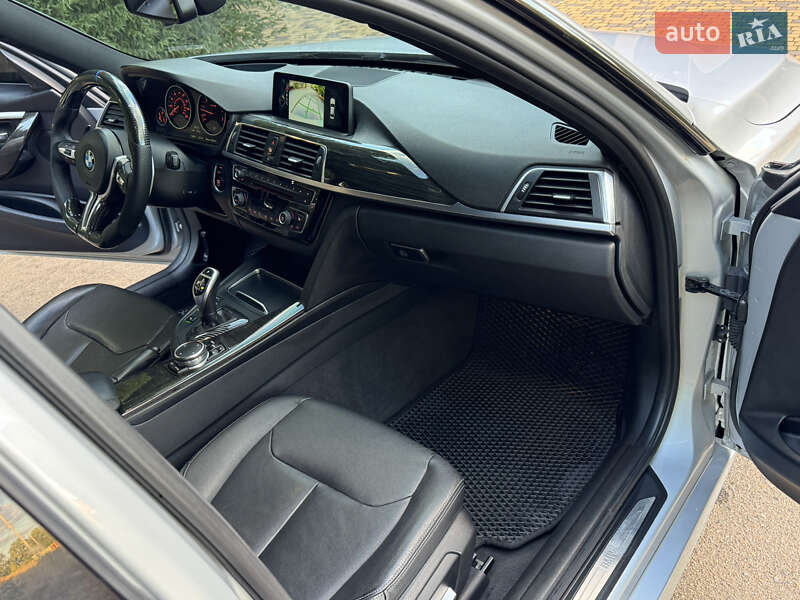 Седан BMW 3 Series 2015 в Одессе