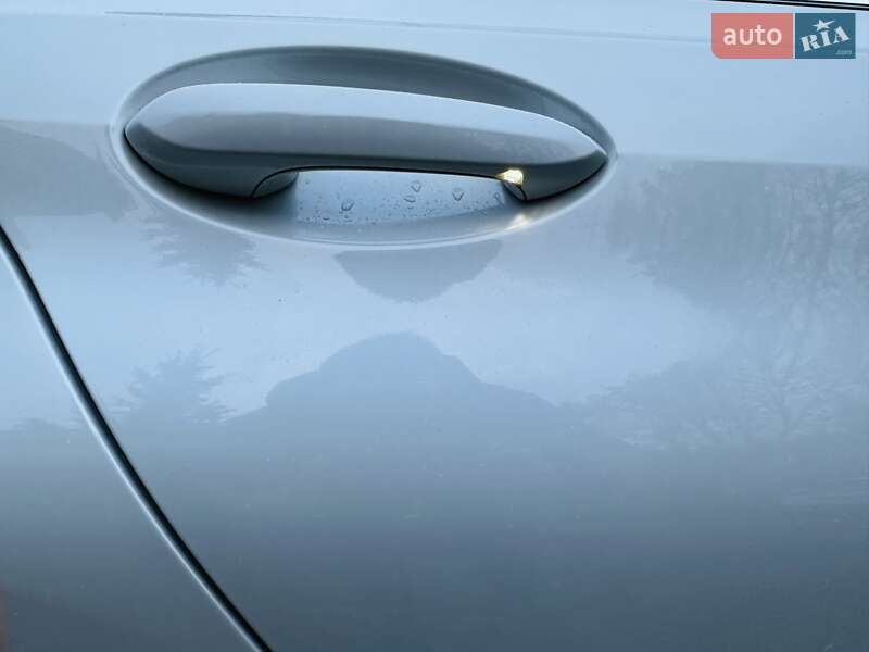 Седан BMW 3 Series 2019 в Луцке