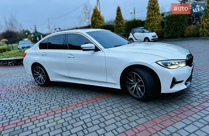 Седан BMW 3 Series 2019 в Луцке