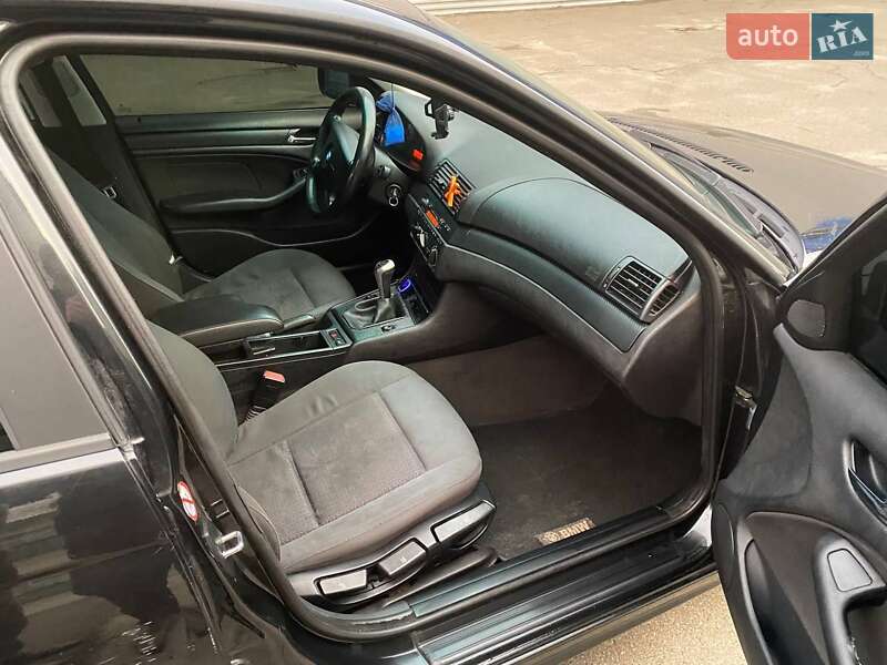 Седан BMW 3 Series 2003 в Коцюбинском