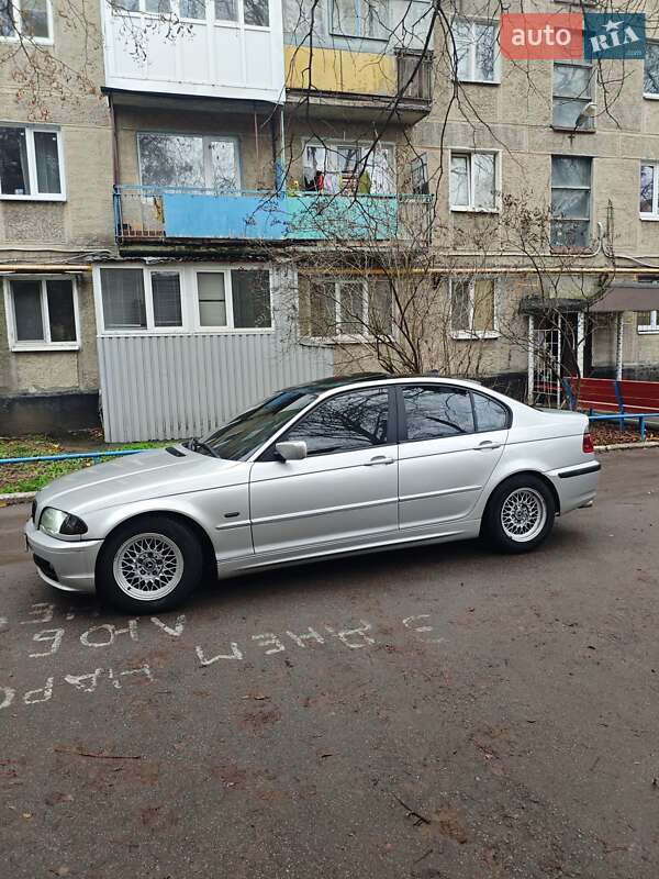 Седан BMW 3 Series 2001 в Полтаві