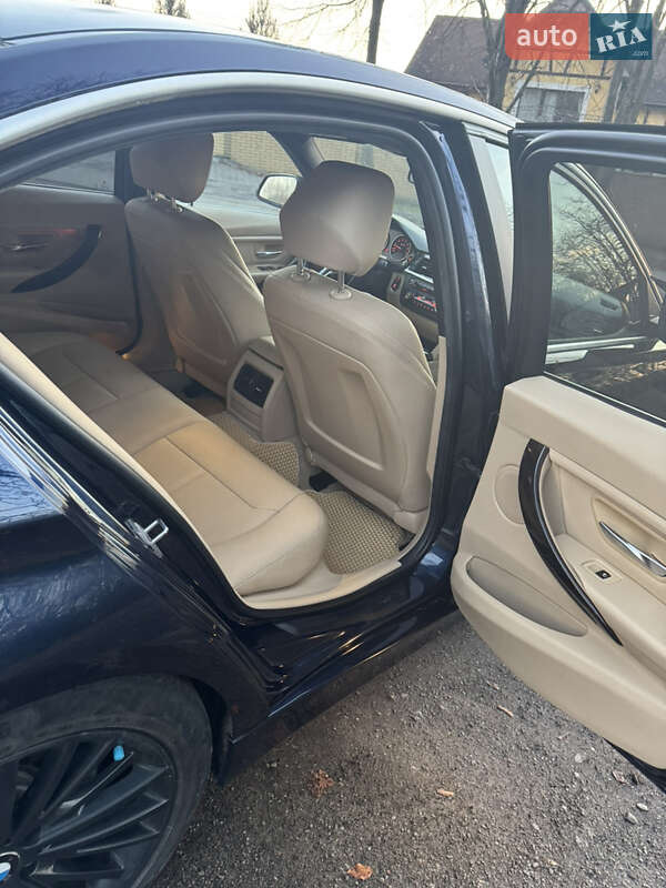 Седан BMW 3 Series 2015 в Хмельницком