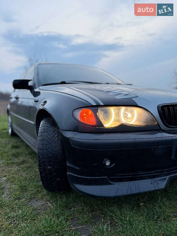 Седан BMW 3 Series 2002 в Александрие