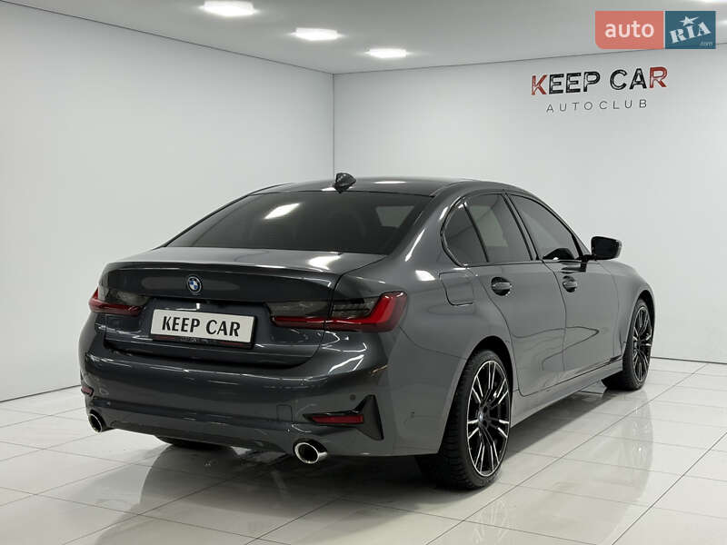 Седан BMW 3 Series 2022 в Одессе