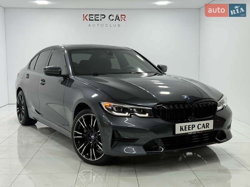 Седан BMW 3 Series 2022 в Одессе