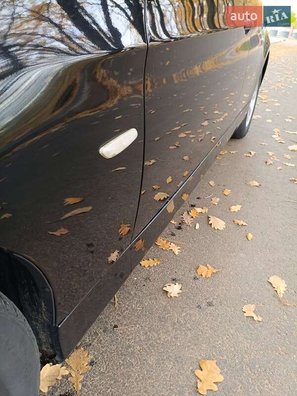 Седан BMW 3 Series 2007 в Чернигове