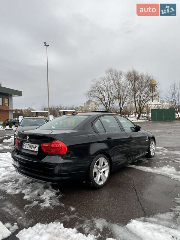 Седан BMW 3 Series 2010 в Львове фото 6 Седан BMW 3 Series 2010 в Львове