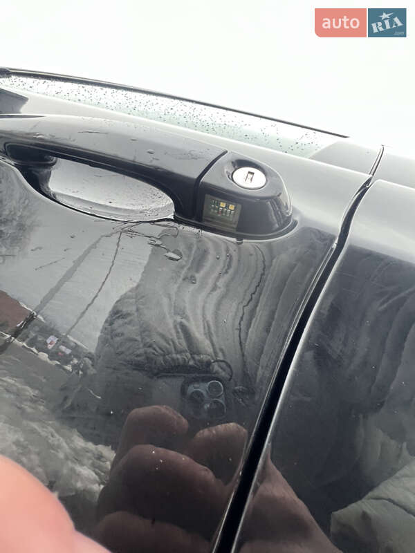 Седан BMW 3 Series 2010 в Львове фото 15 Седан BMW 3 Series 2010 в Львове