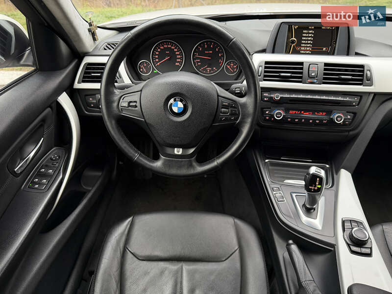 Седан BMW 3 Series 2012 в Киеве фото 31 Седан BMW 3 Series 2012 в Киеве