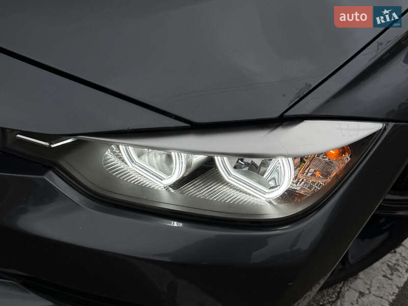 Седан BMW 3 Series 2013 в Одессе