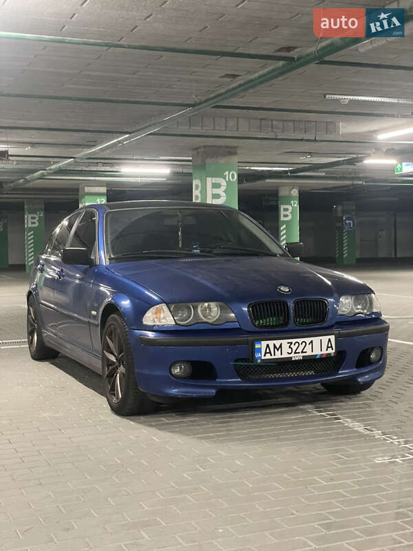 Седан BMW 3 Series 1999 в Буче