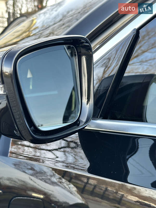 Седан BMW 3 Series 2022 в Києві