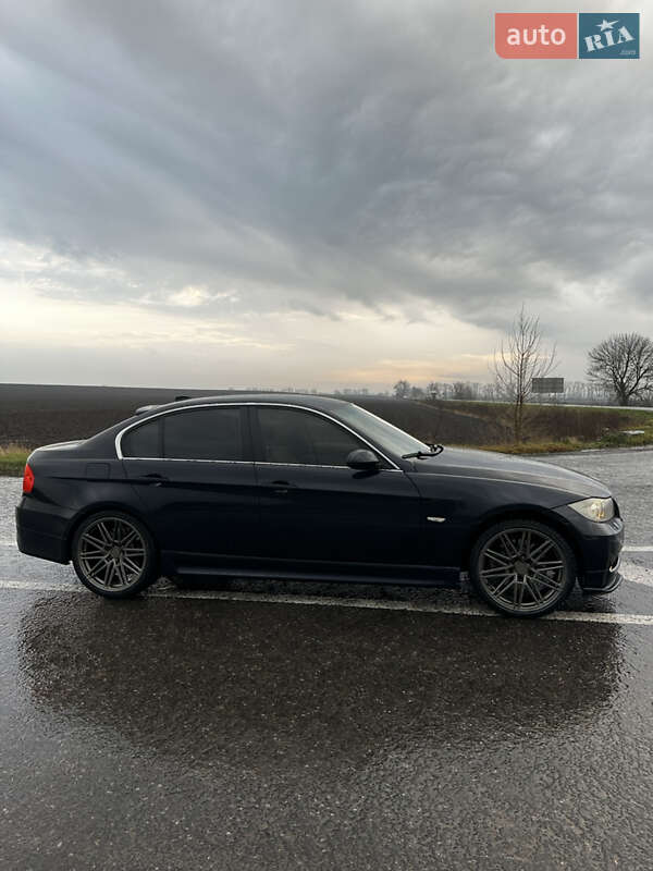 Седан BMW 3 Series 2005 в Черкассах