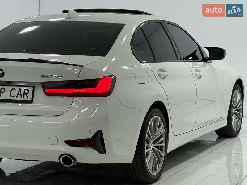 Седан BMW 3 Series 2020 в Одессе