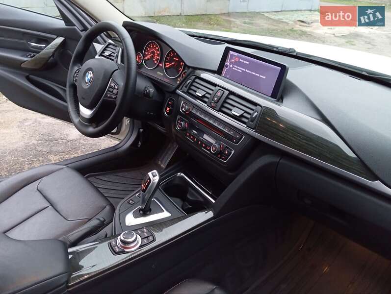 Седан BMW 3 Series 2013 в Києві