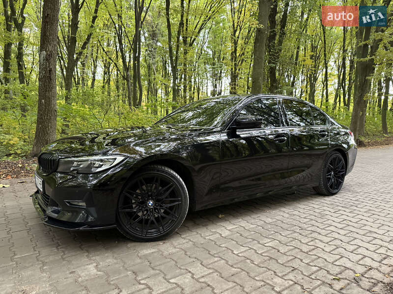 Седан BMW 3 Series 2019 в Тернополе