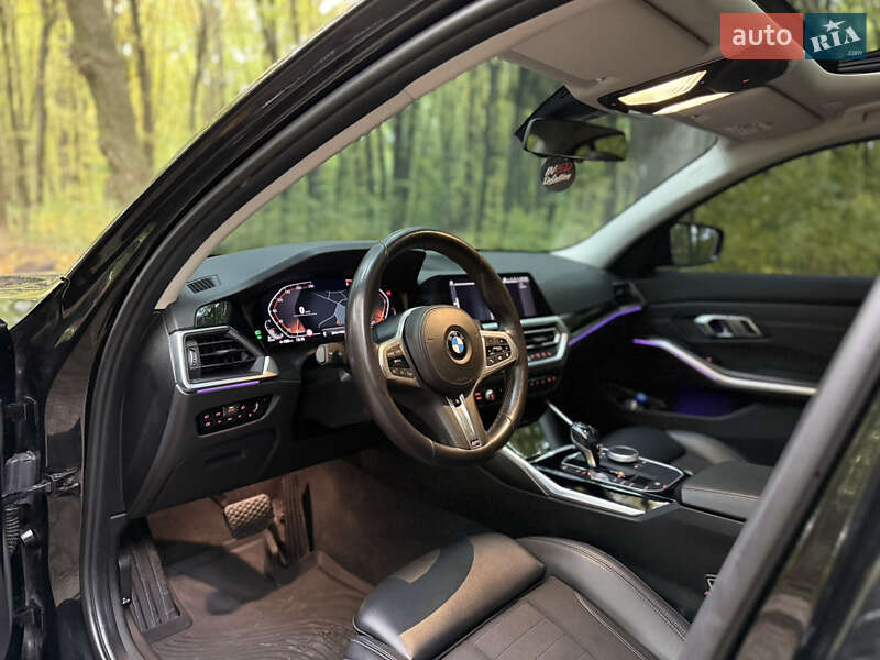 Седан BMW 3 Series 2019 в Тернополе