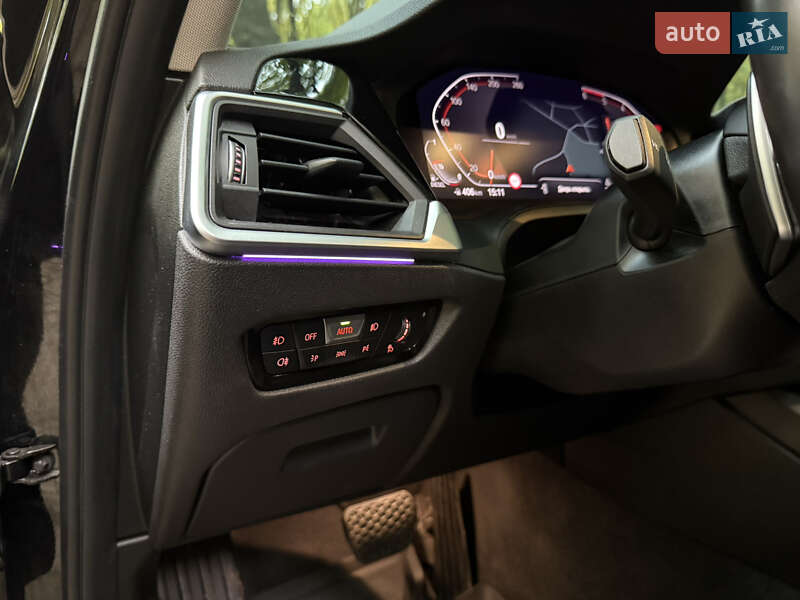 Седан BMW 3 Series 2019 в Тернополе