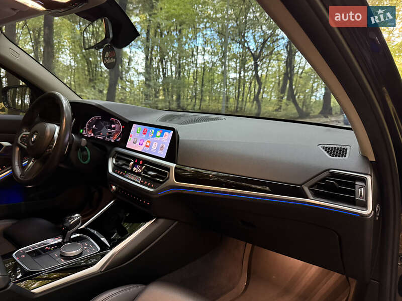 Седан BMW 3 Series 2019 в Тернополе