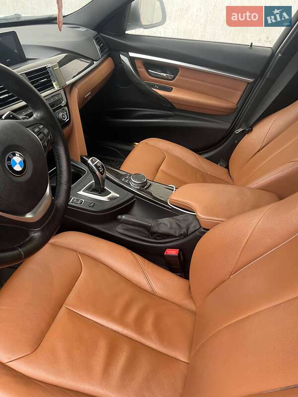 Универсал BMW 3 Series 2015 в Одессе