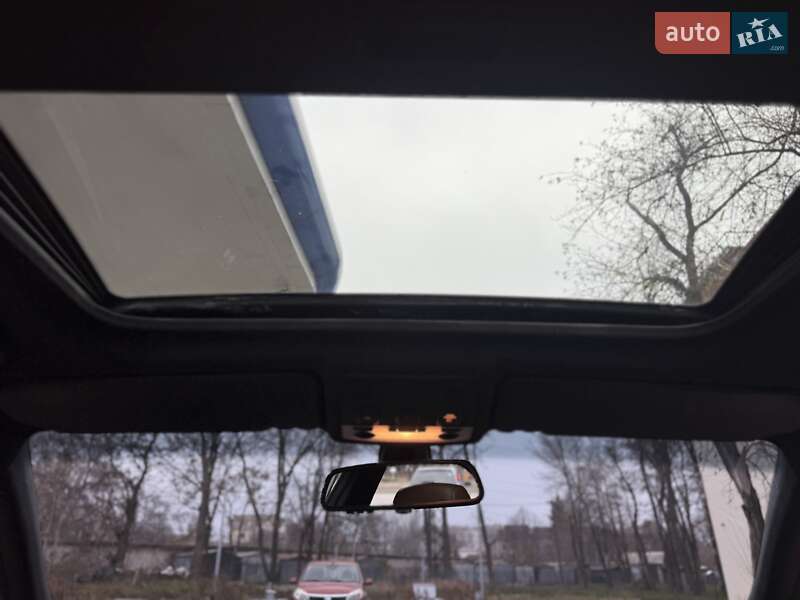 Седан BMW 3 Series 2011 в Днепре