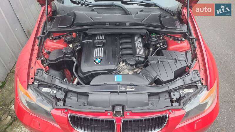 Седан BMW 3 Series 2006 в Киеве