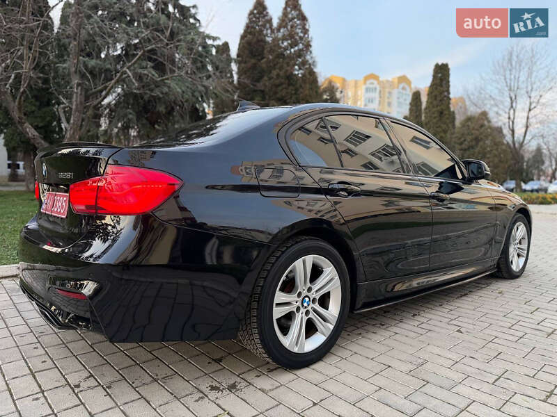 Седан BMW 3 Series 2016 в Каменец-Подольском