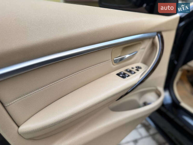 Седан BMW 3 Series 2016 в Каменец-Подольском