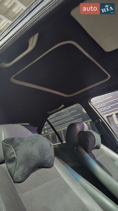 Седан BMW 3 Series 1993 в Львове