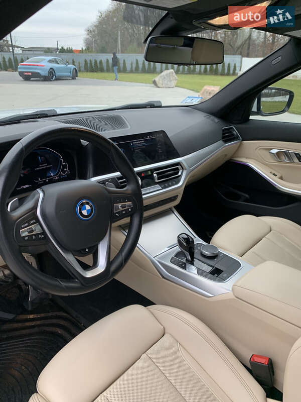 Седан BMW 3 Series 2022 в Луцке фото 8 Седан BMW 3 Series 2022 в Луцке