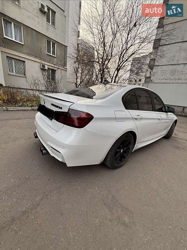 Седан BMW 3 Series 2013 в Полтаве
