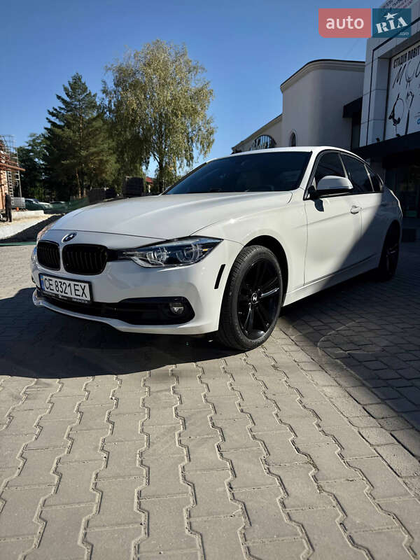 Седан BMW 3 Series 2018 в Черновцах