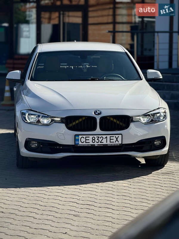 Седан BMW 3 Series 2018 в Черновцах