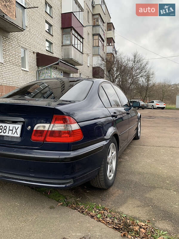 Седан BMW 3 Series 1999 в Коростене