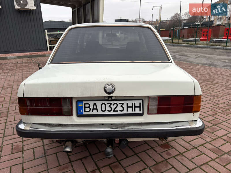 Седан BMW 3 Series 1986 в Знаменке
