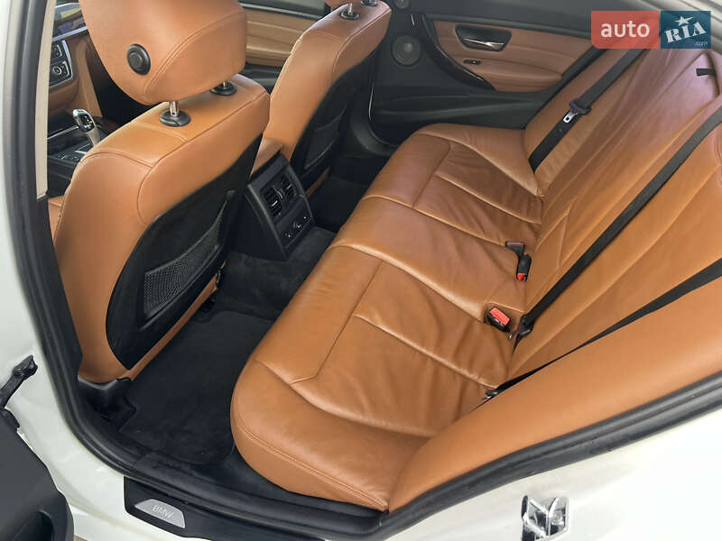 Седан BMW 3 Series 2012 в Одессе