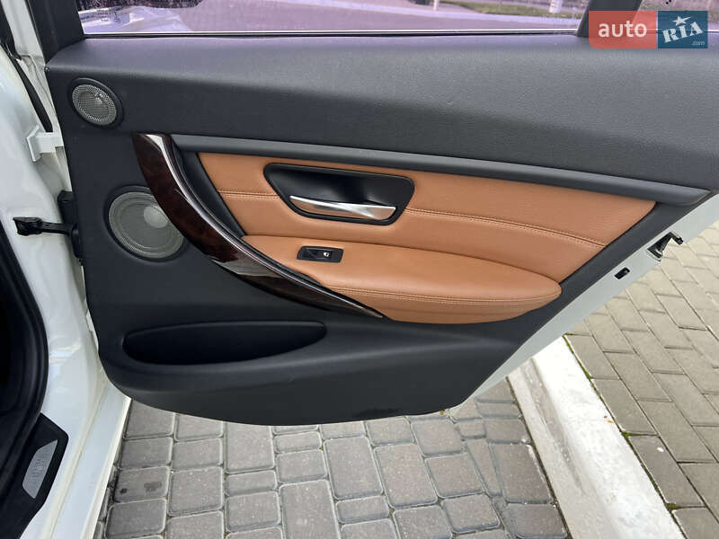 Седан BMW 3 Series 2012 в Одессе