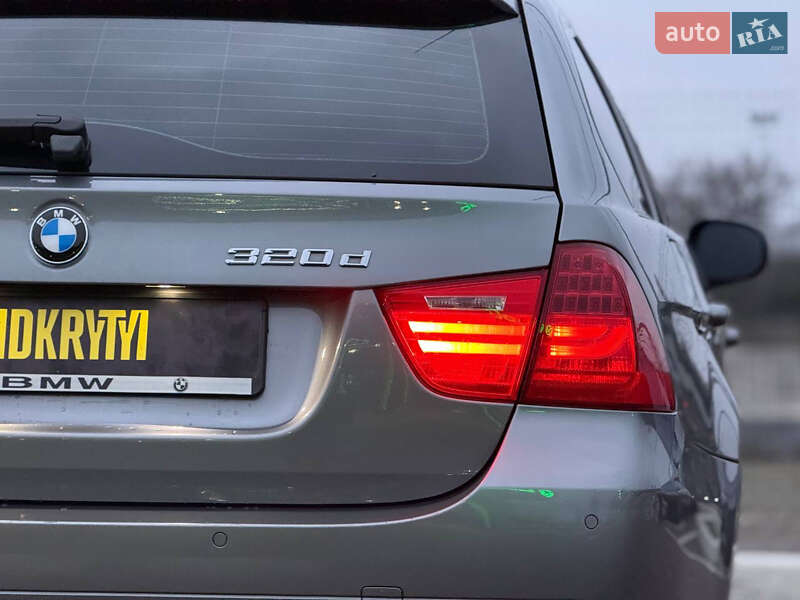 Универсал BMW 3 Series 2010 в Киеве