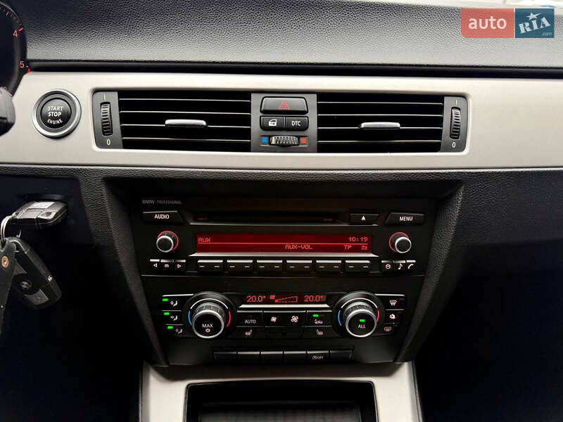 Универсал BMW 3 Series 2010 в Киеве