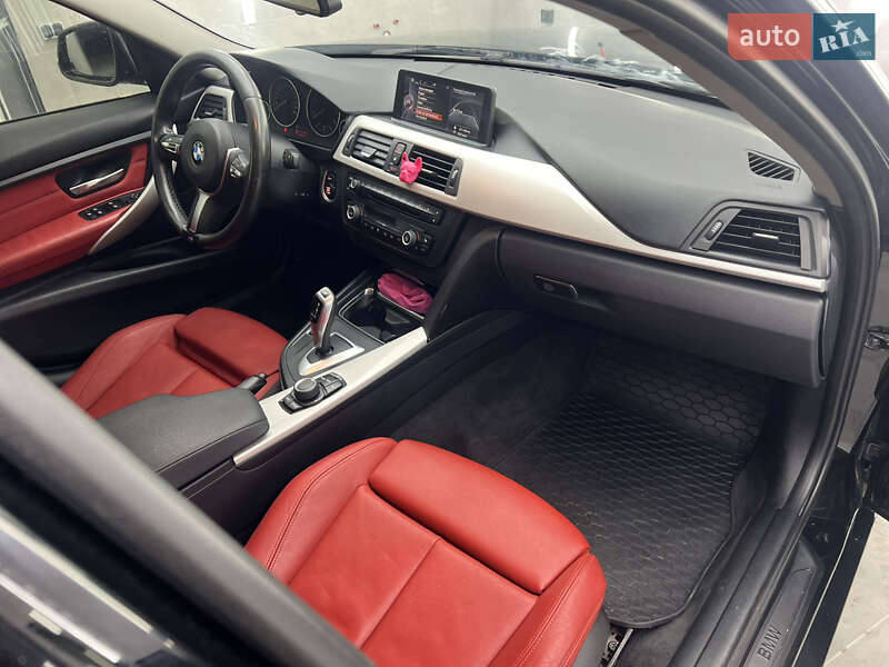 Седан BMW 3 Series 2013 в Одессе