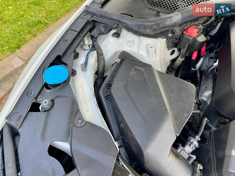 Седан BMW 3 Series 2020 в Киеве фото 32 Седан BMW 3 Series 2020 в Киеве