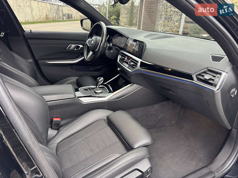 Седан BMW 3 Series 2020 в Стрые