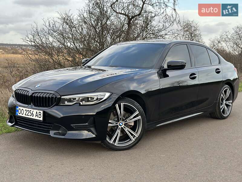 Седан BMW 3 Series 2021 в Одессе