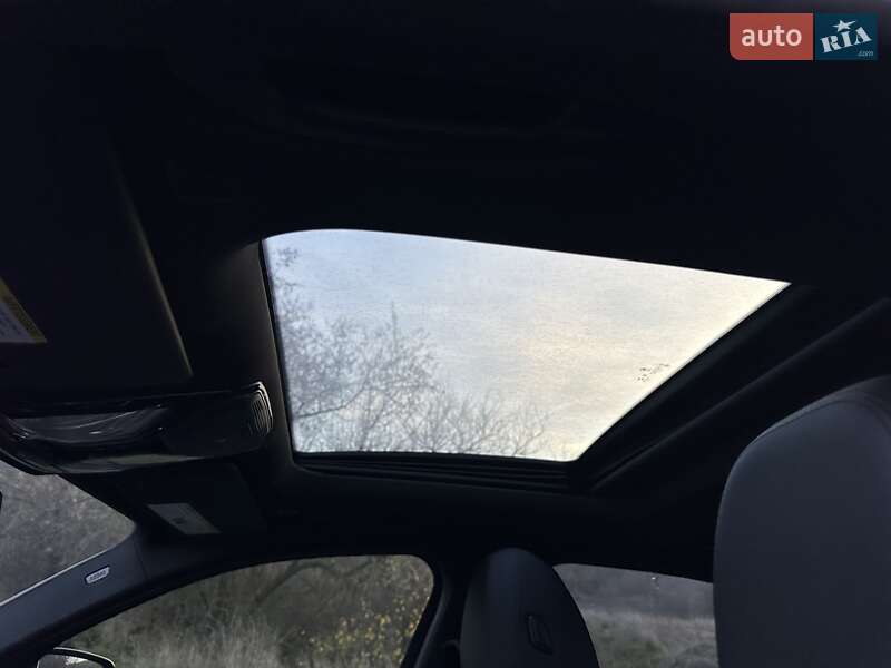 Седан BMW 3 Series 2021 в Одессе