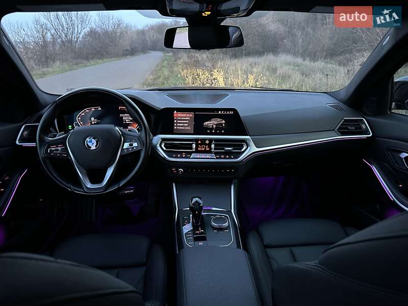 Седан BMW 3 Series 2021 в Одессе