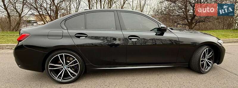 Седан BMW 3 Series 2019 в Киеве фото 12 Седан BMW 3 Series 2019 в Киеве