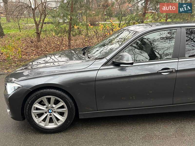 Универсал BMW 3 Series 2014 в Киеве