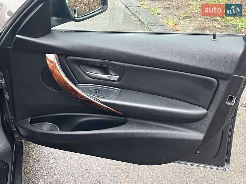 Универсал BMW 3 Series 2014 в Киеве