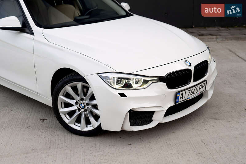 Седан BMW 3 Series 2018 в Киеве